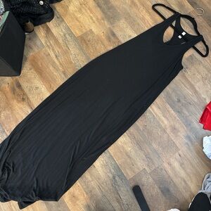 Black Sleeveless Maxi Dress